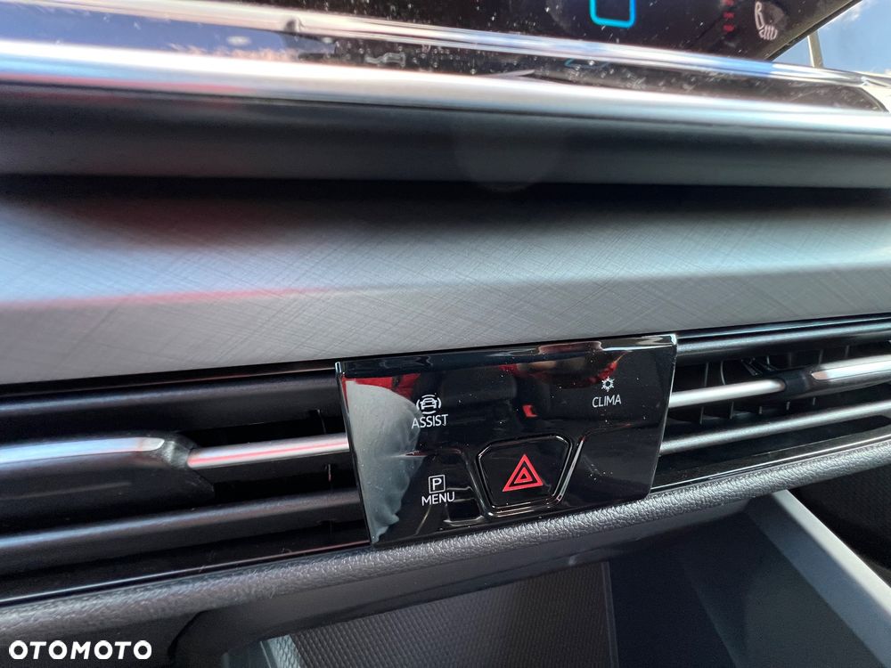 Volkswagen Golf - 19
