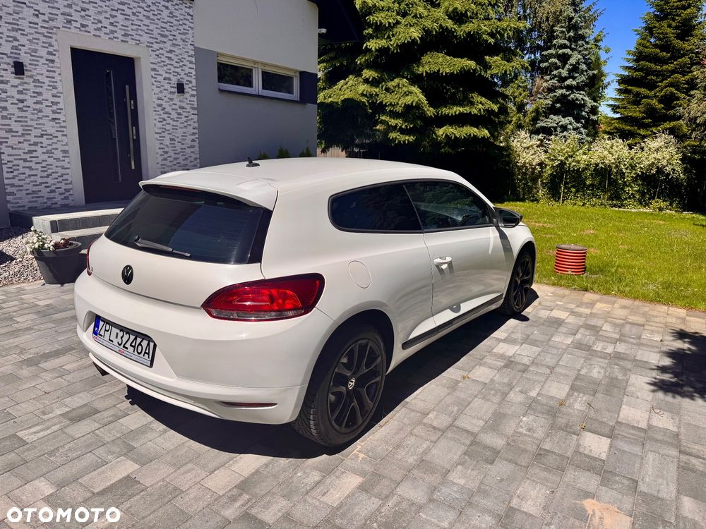 Volkswagen Scirocco 1.4 TSI DSG Edition - 5