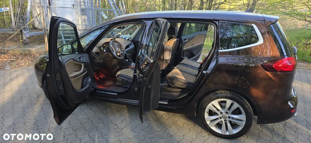 Opel Zafira 2.0 CDTI Cosmo - 20
