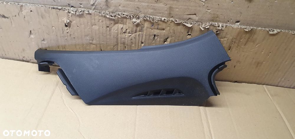 Osłona konsoli prawy przód przednia prawa Opel Zafira C 20890337 3222252228 - 1