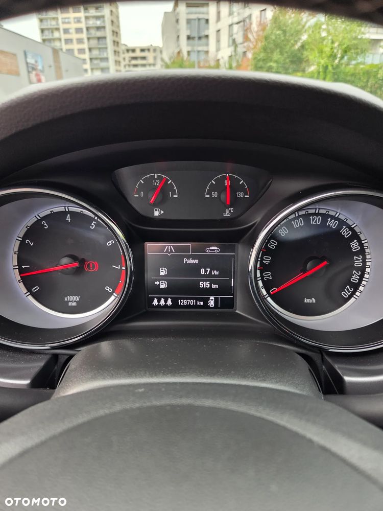 Opel Astra 1.4 T Enjoy - 9