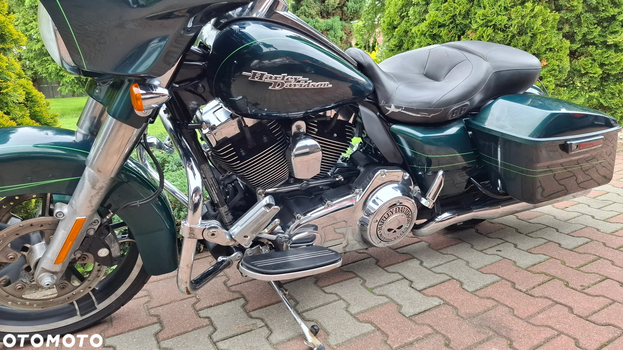 Harley-Davidson Touring Street Glide - 19