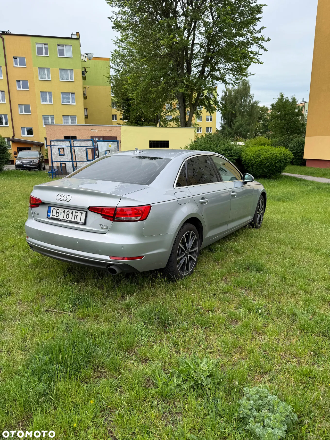 Audi A4 2.0 TFSI ultra Design S tronic - 10