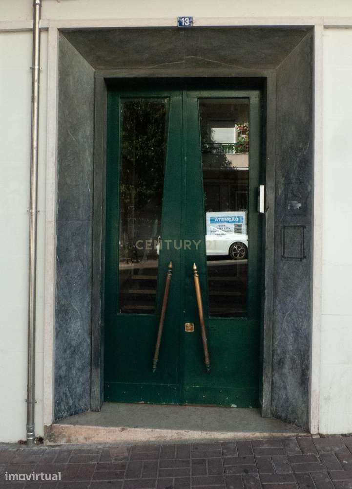 Apartamento T0 Remodelado, Amadora (com Inquilino) - Grande imagem: 5/6