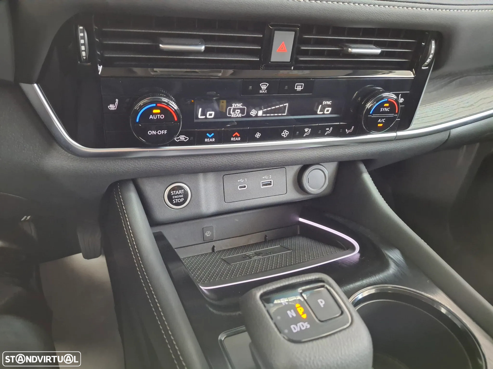 Nissan X-Trail 1.5 VC T N-Trek 7L - 23