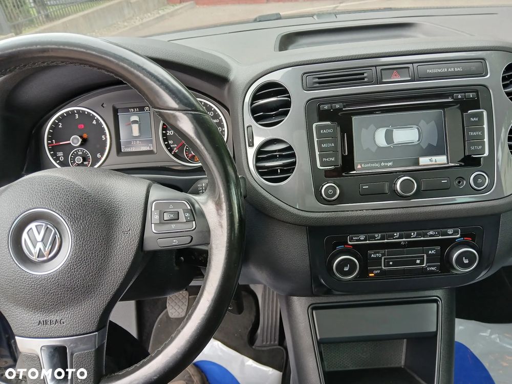Volkswagen Tiguan 2.0 TDI Perfectline - 16