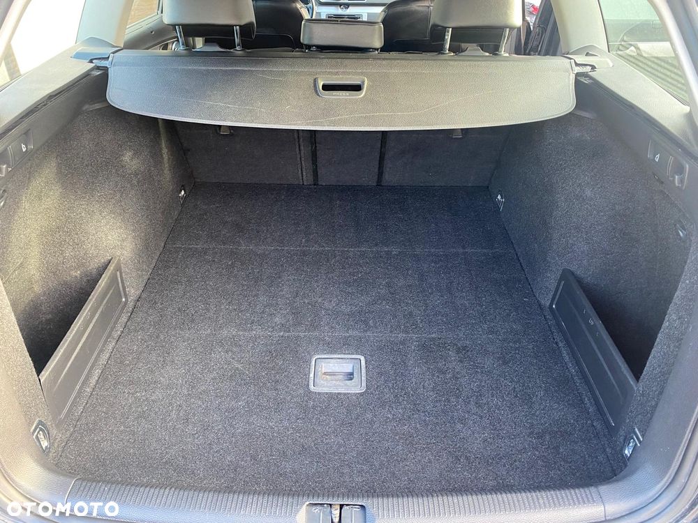 Volkswagen Passat 2.0 TDI Comfortline DSG - 5