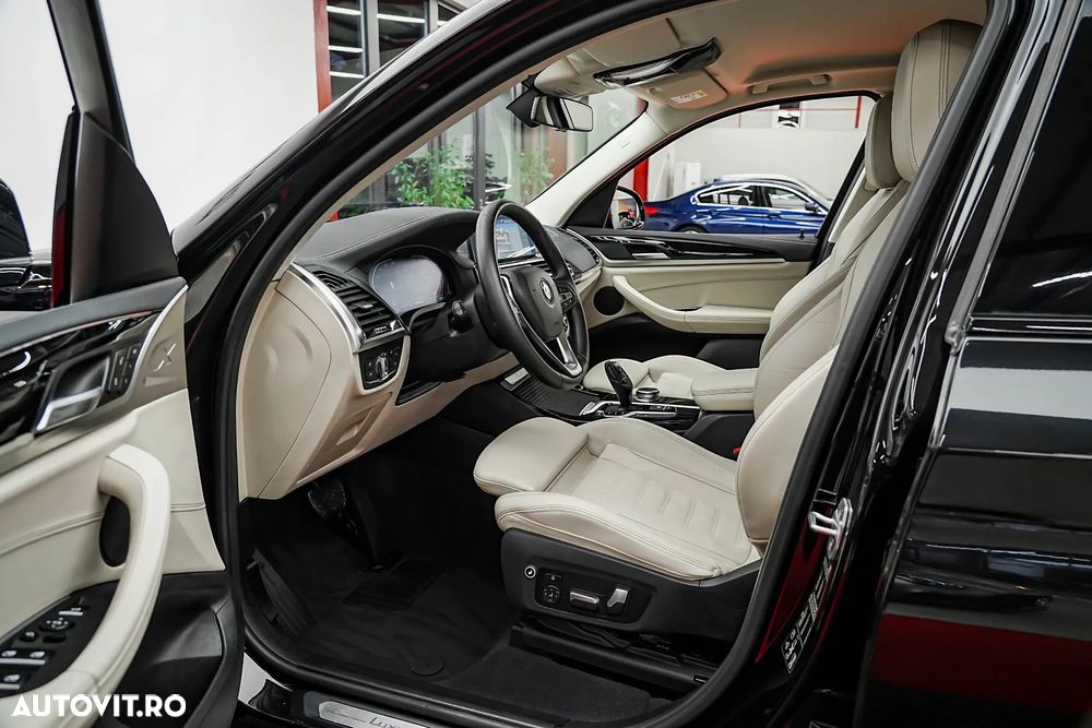 BMW X3 xDrive20d AT Luxury Line - 4