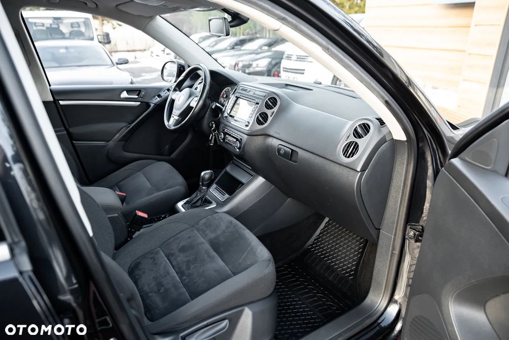 Volkswagen Tiguan 2.0 TSI 4Motion DSG Cup Sport & Style - 25