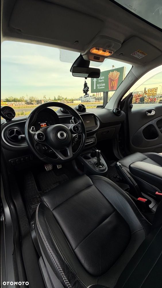 Smart Fortwo turbo BRABUS - 10