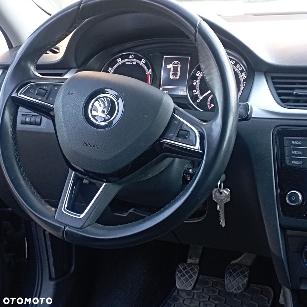 Skoda RAPID Spb 1.0 TSI Ambition - 6