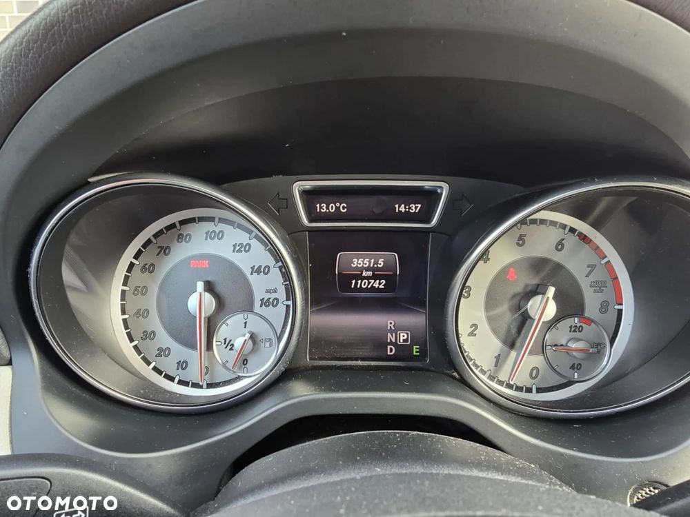 Mercedes-Benz CLA 250 4-Matic - 32
