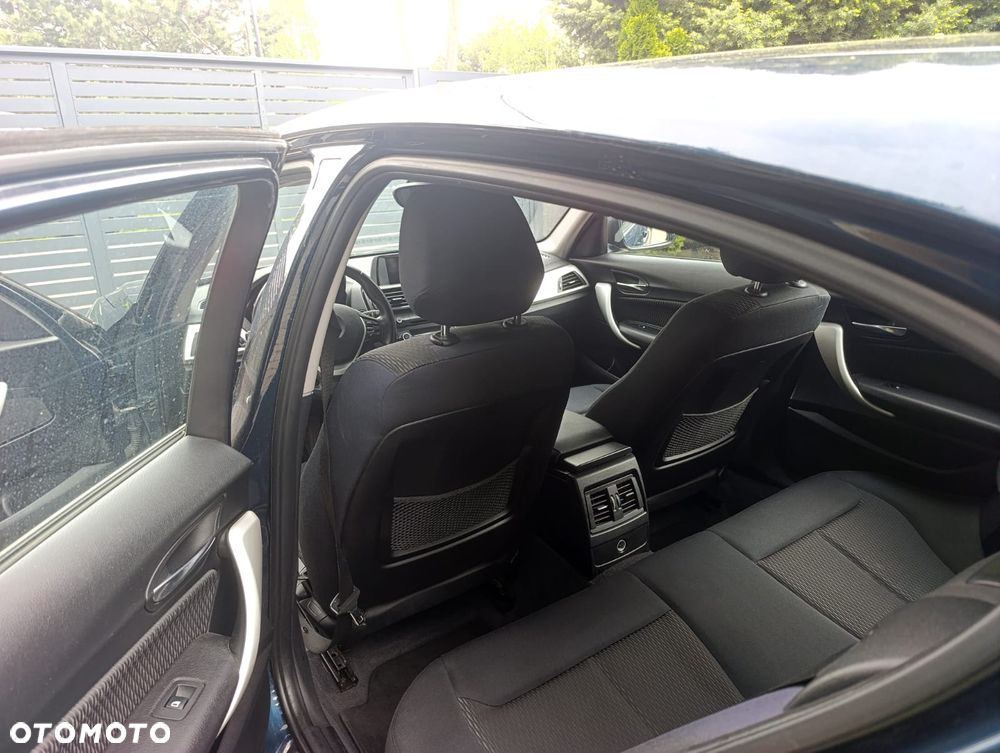 BMW Seria 1 118d Sport Line - 11