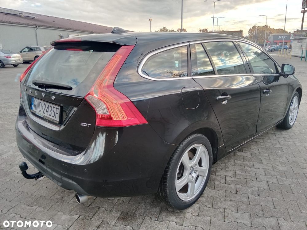 Volvo V60 - 8
