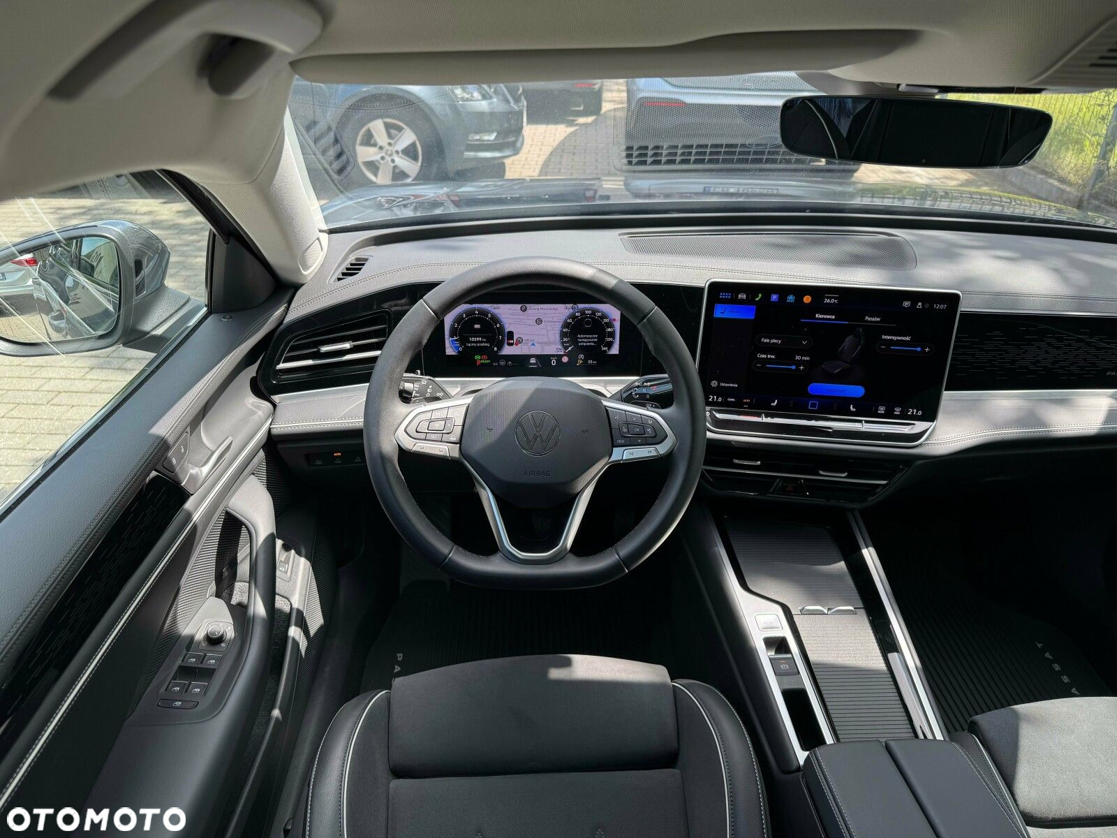 Volkswagen Passat 1.5 TSI ACT mHEV Elegance DSG - 22
