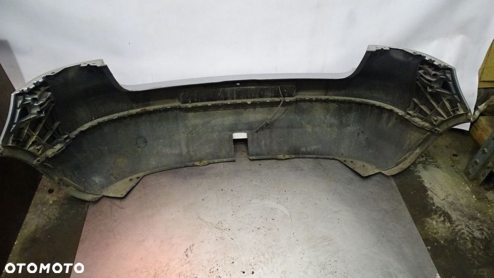 ZDERZAK TYŁ VOLKSWAGEN GOLF V 1.6FSI LA7W - 6