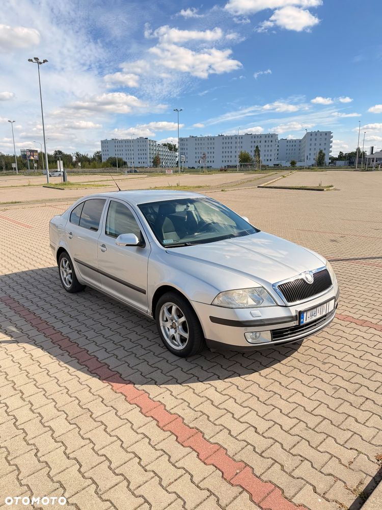 Skoda Octavia 2.0 TDI Ambiente - 2