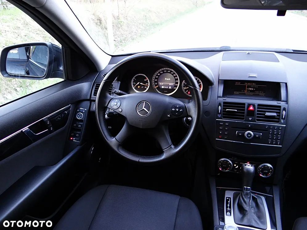 Mercedes-Benz Klasa C 180 Kompressor Automatik - 40