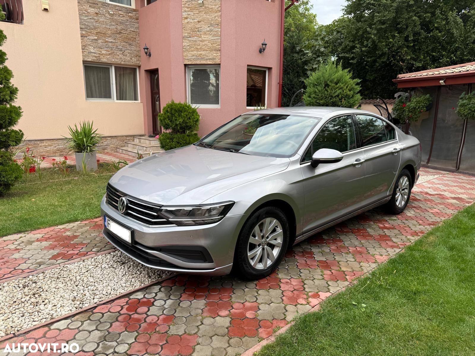 Volkswagen Passat Variant 1.5 TSI ACT OPF DSG Comfortline - 11