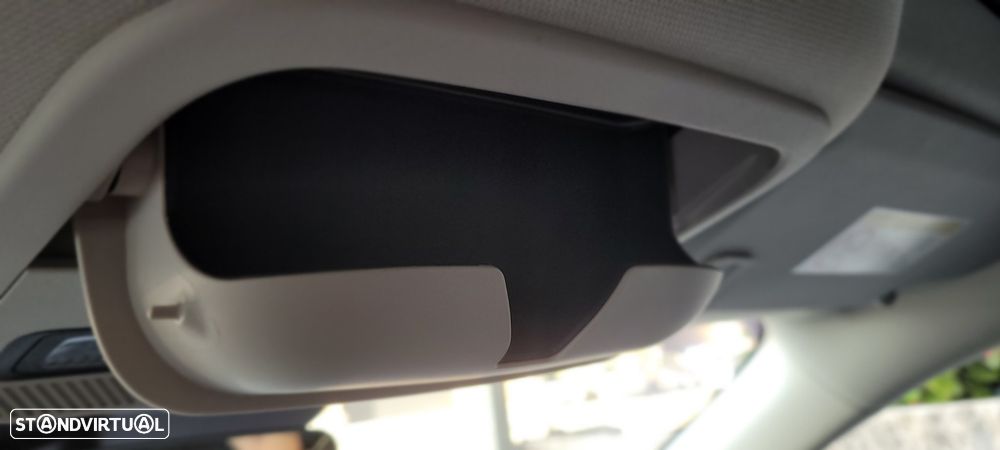 Ford Mustang Mach-E 75.7 kWh Base - 52