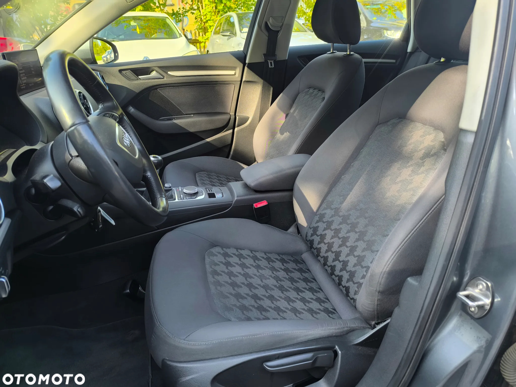 Audi A3 2.0 TDI Attraction - 12
