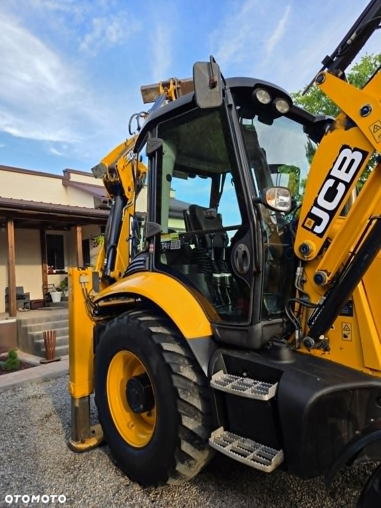JCB 3CX - 5