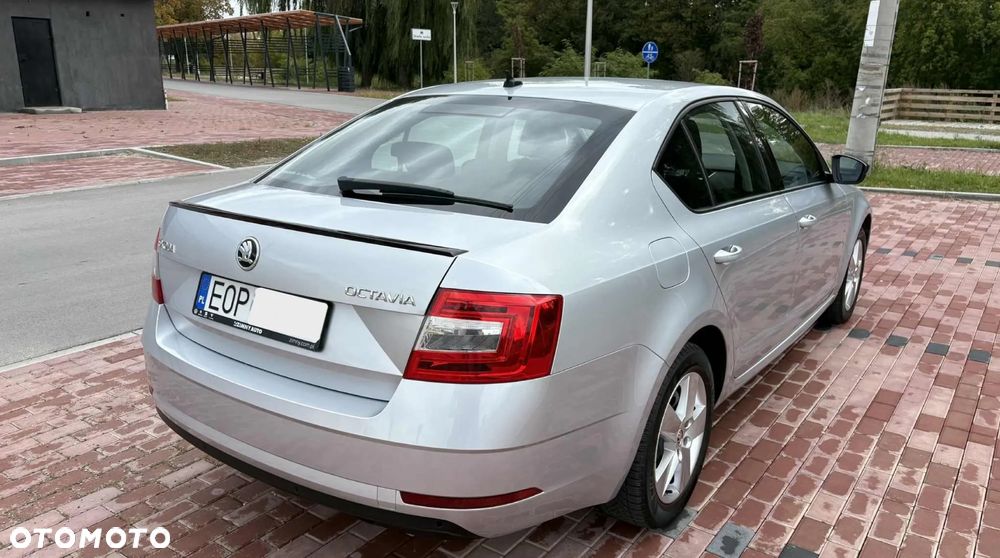Skoda Octavia 1.5 TSI ACT Ambition - 5