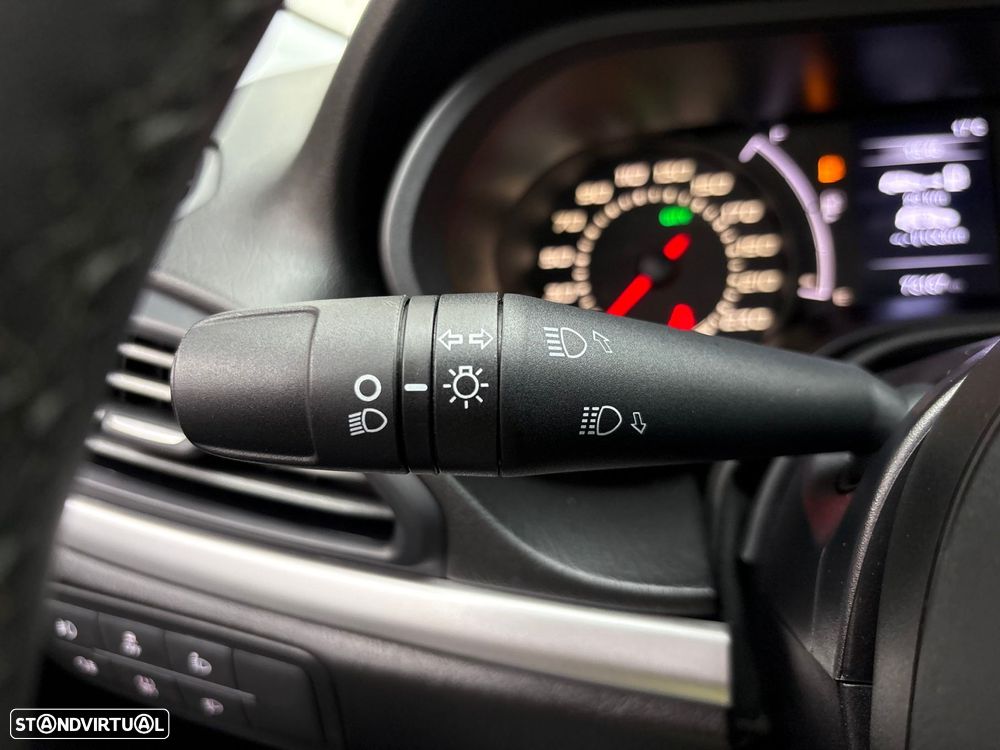 Fiat Tipo 1.3 M-Jet Lounge Tech J17 - 13