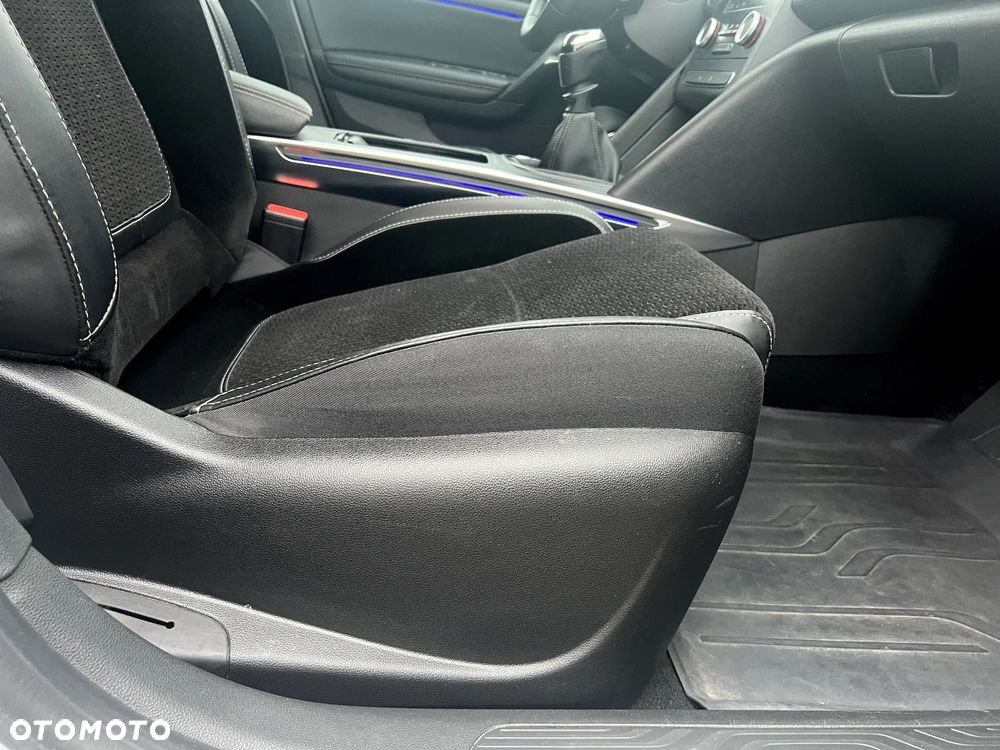Renault Megane ENERGY TCe 130 Start & Stop LIMITED - 12