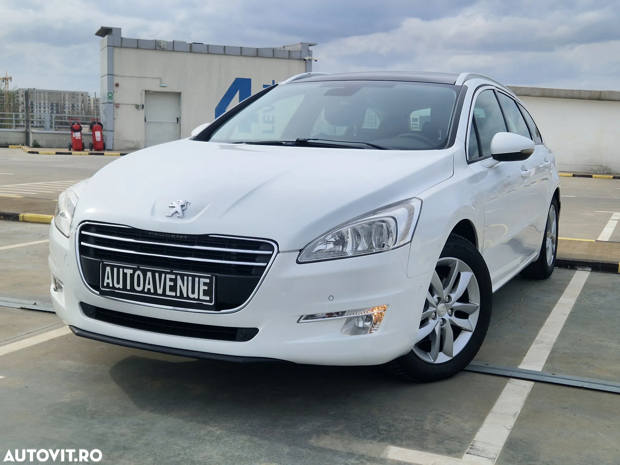 Peugeot 508 2.0 HDI FAP BVA Active Aut. - 33
