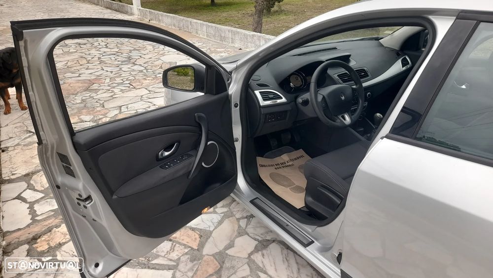 Renault Mégane 1.5 dCi Dynamique - 12