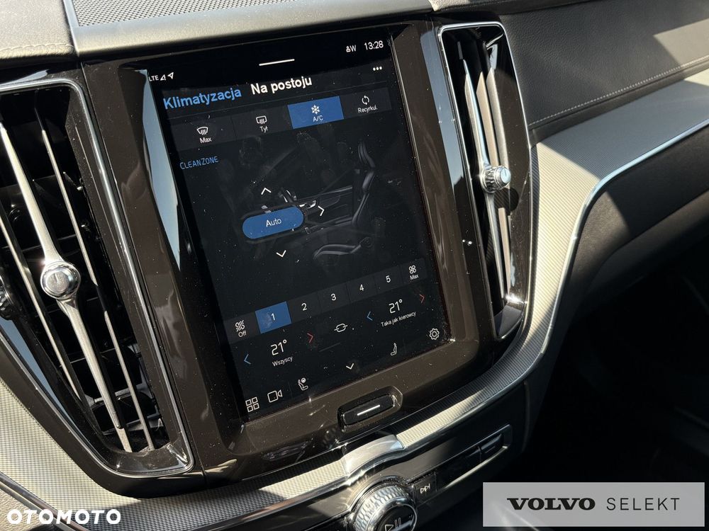 Volvo XC 60 - 23