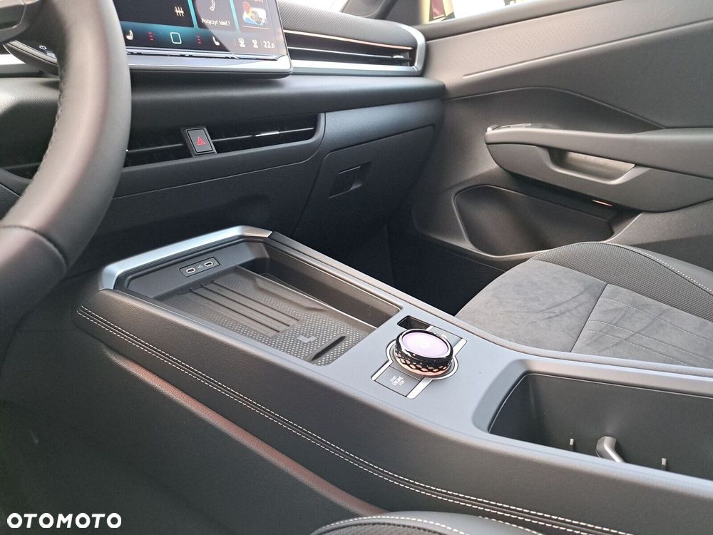 Volkswagen T-Roc - 15