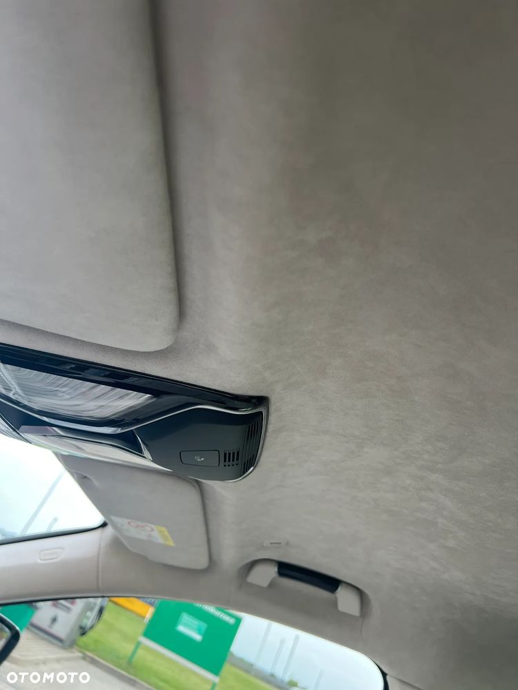 BMW Seria 7 740d xDrive - 18