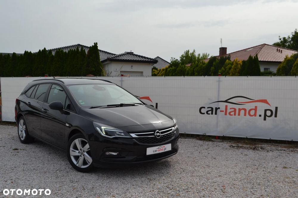 Opel Astra 1.6 CDTI Elite - 1
