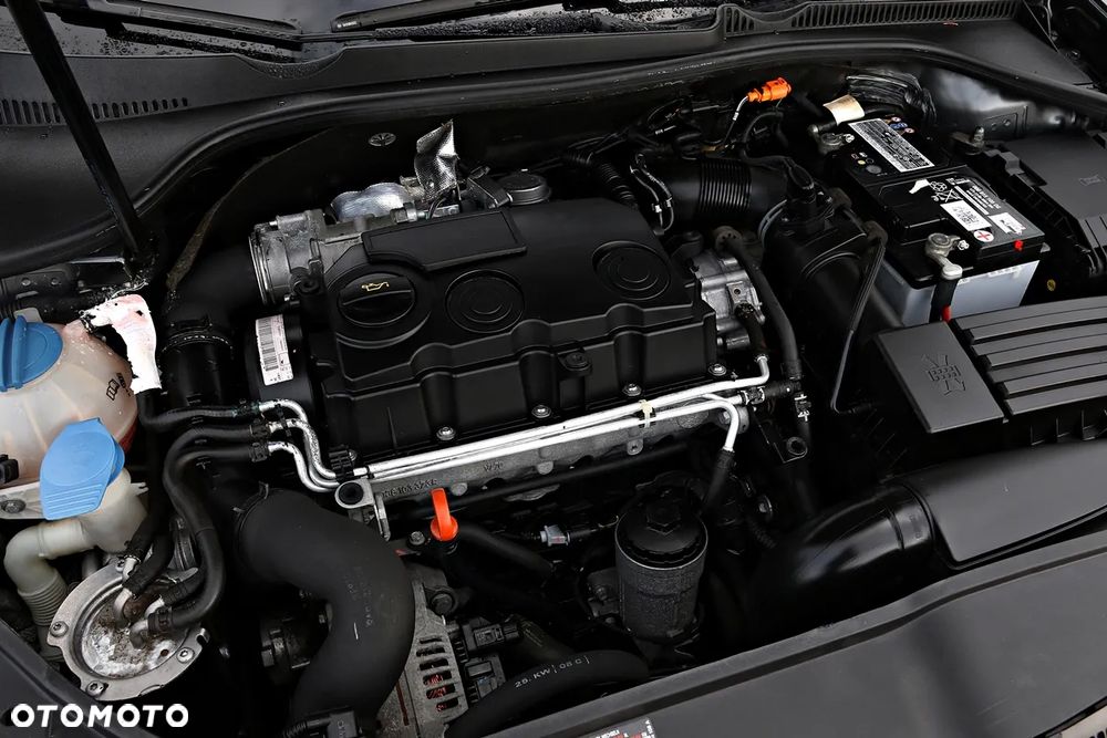 Volkswagen Golf - 40