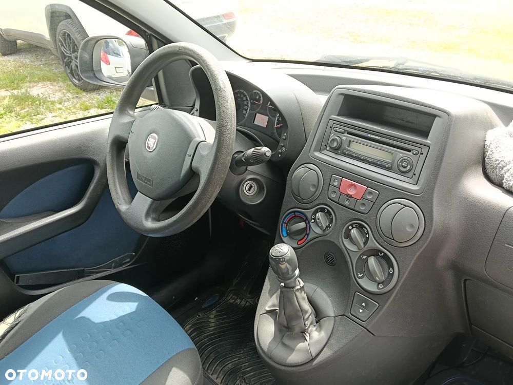 Volkswagen Caravelle CL - 4