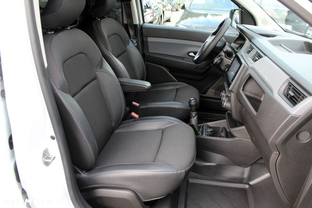 Renault Express - 12