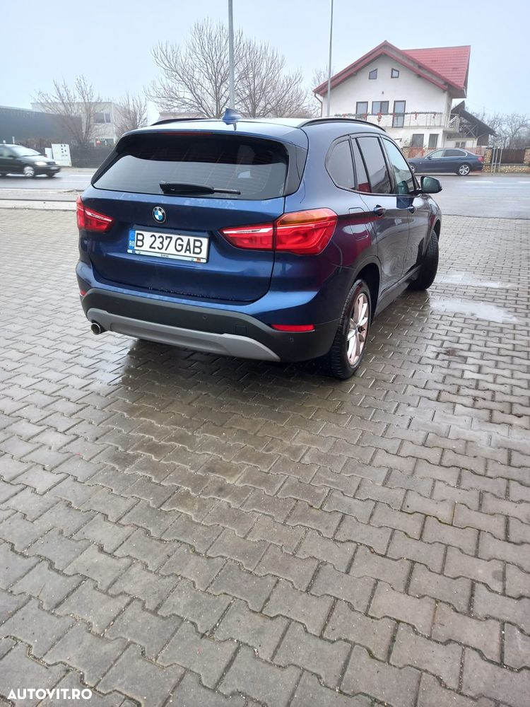 BMW X1 sDrive16d Standard - 3