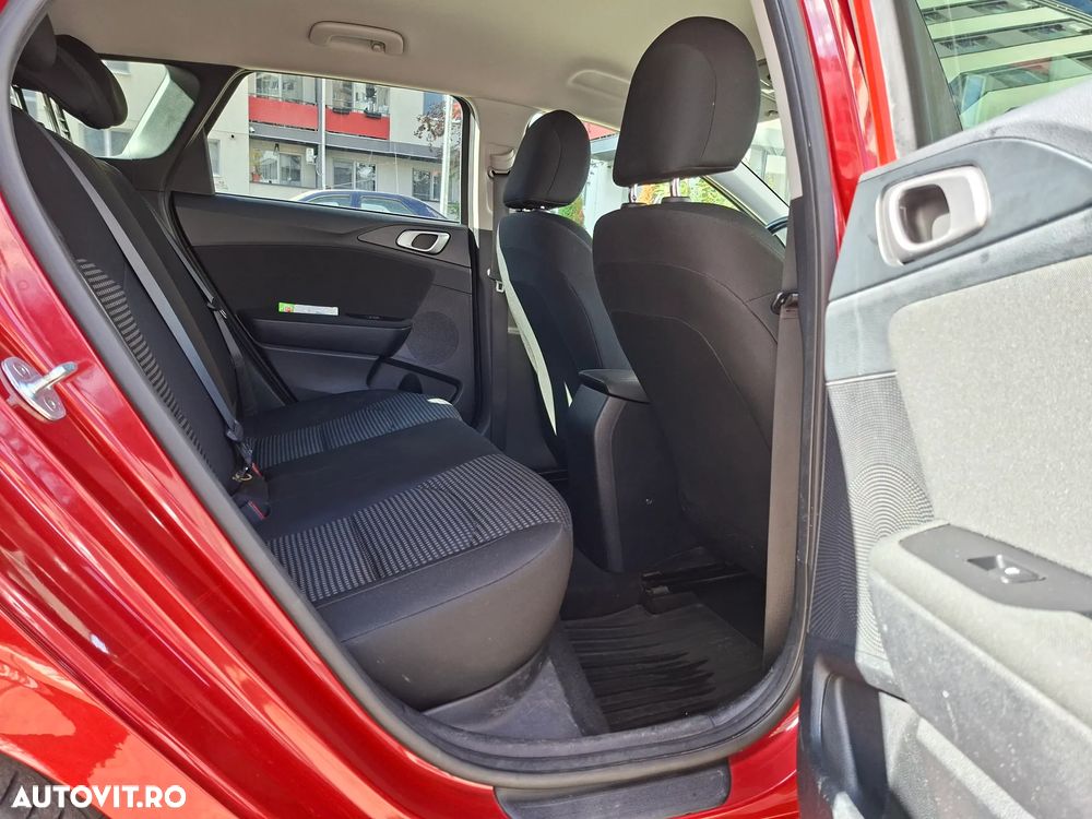 Kia Ceed 1.4 GSL Best - 9