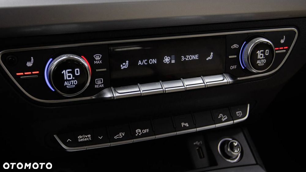 Audi Q5 50 TFSI e Quattro S tronic - 26