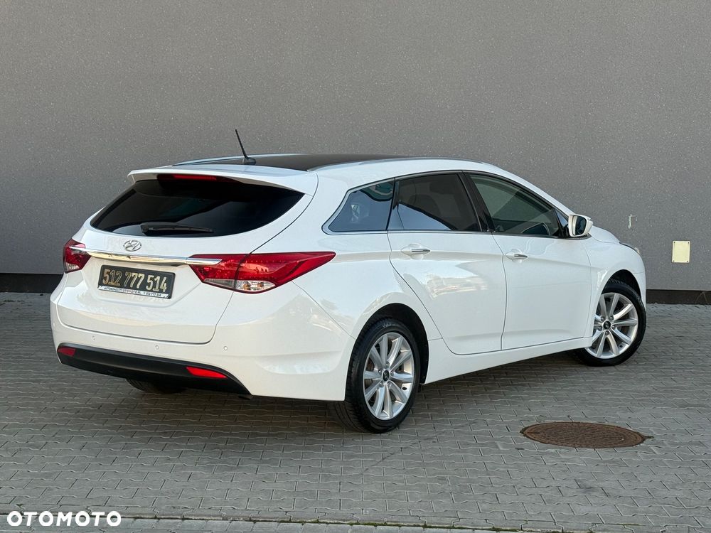 Hyundai i40 Kombi 1.6 Trend - 12