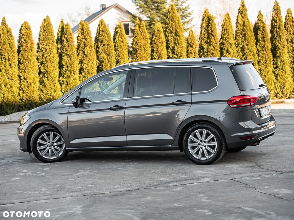 Volkswagen Touran 1.8 TSI (BlueMotion Technology) DSG Highline - 10