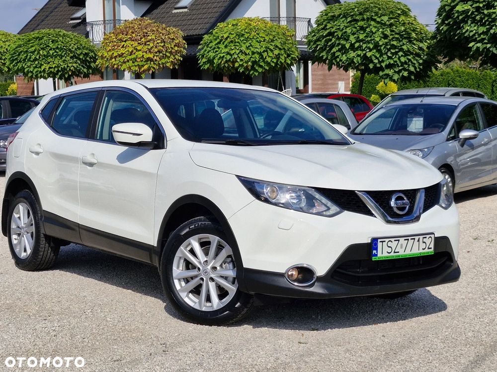 Nissan Qashqai - 1