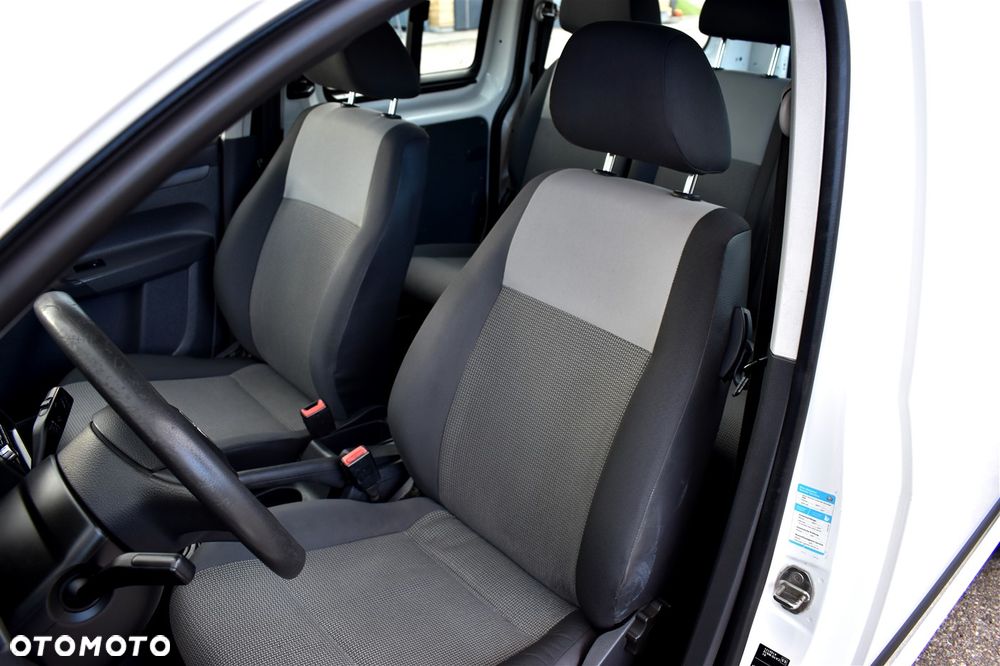 Volkswagen Caddy Maxi Comfortline BMT - 17