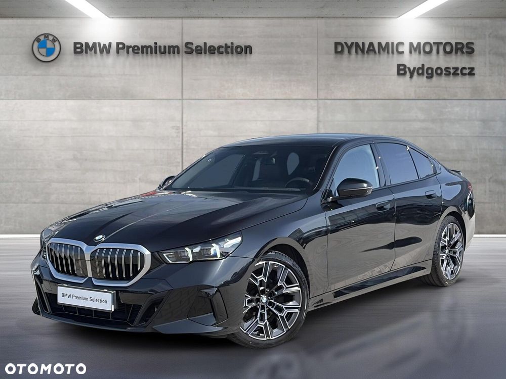 BMW Seria 5 520d xDrive mHEV M Sport - 3