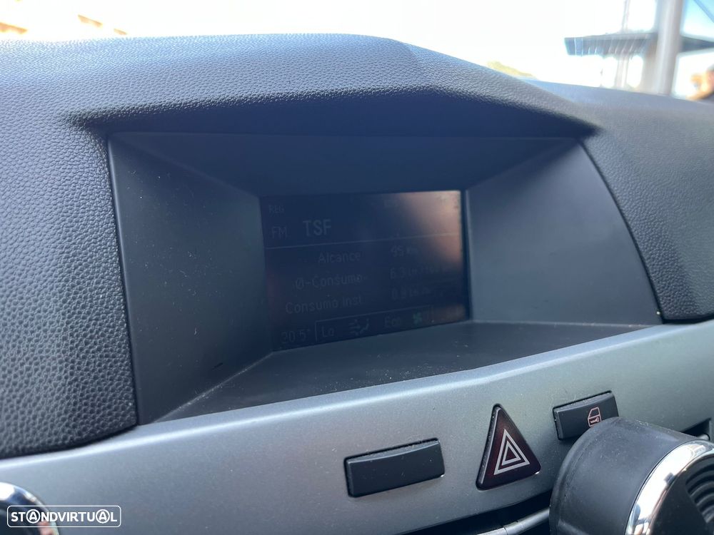 Opel Astra GTC Sport Van - 18