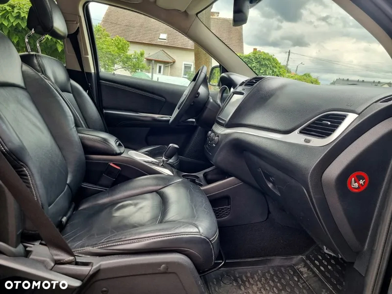 Fiat Freemont 2.0 Multijet Black Code AWD - 12