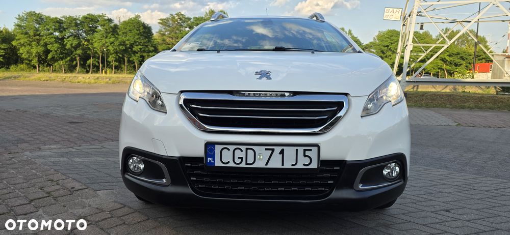 Peugeot 2008 1.2 VTi Allure - 2