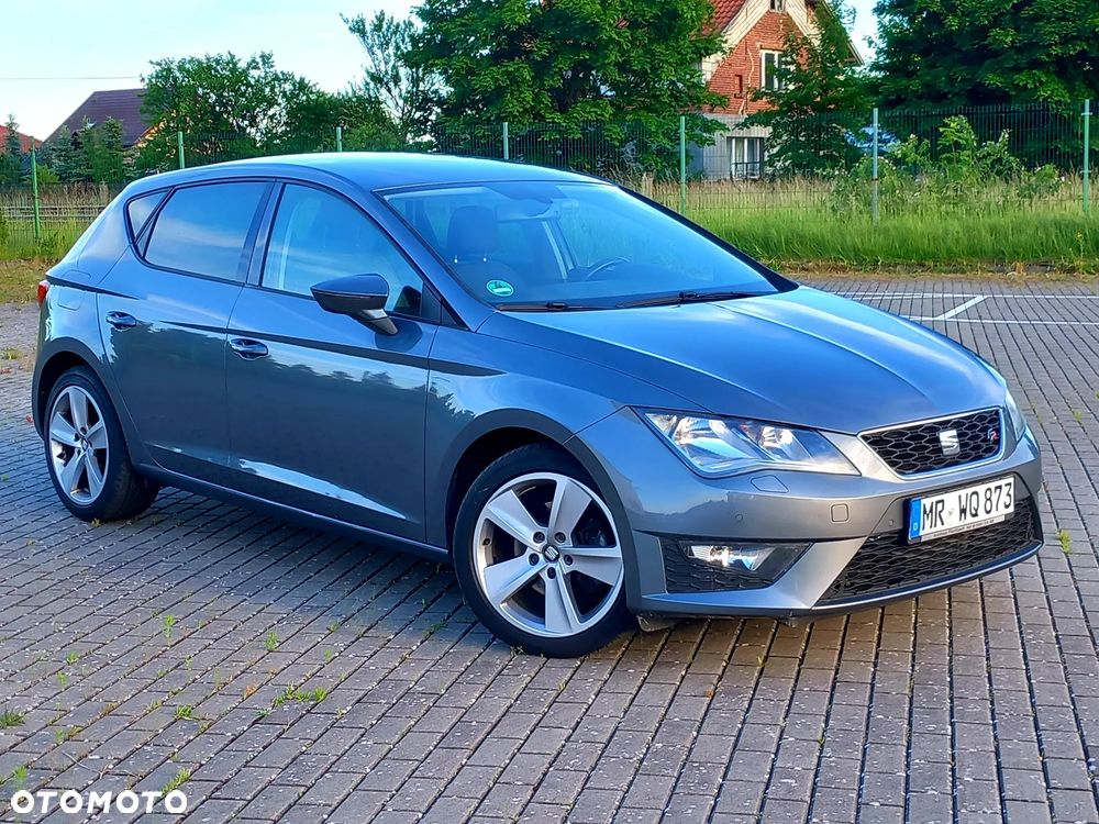 Seat Leon 2.0 TDI DPF Ecomotive FR - 11